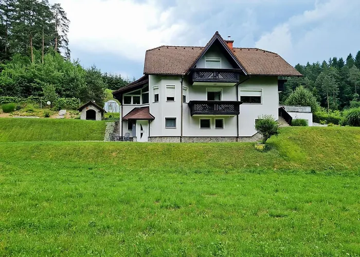 Apartma Jutersek 2+2 *